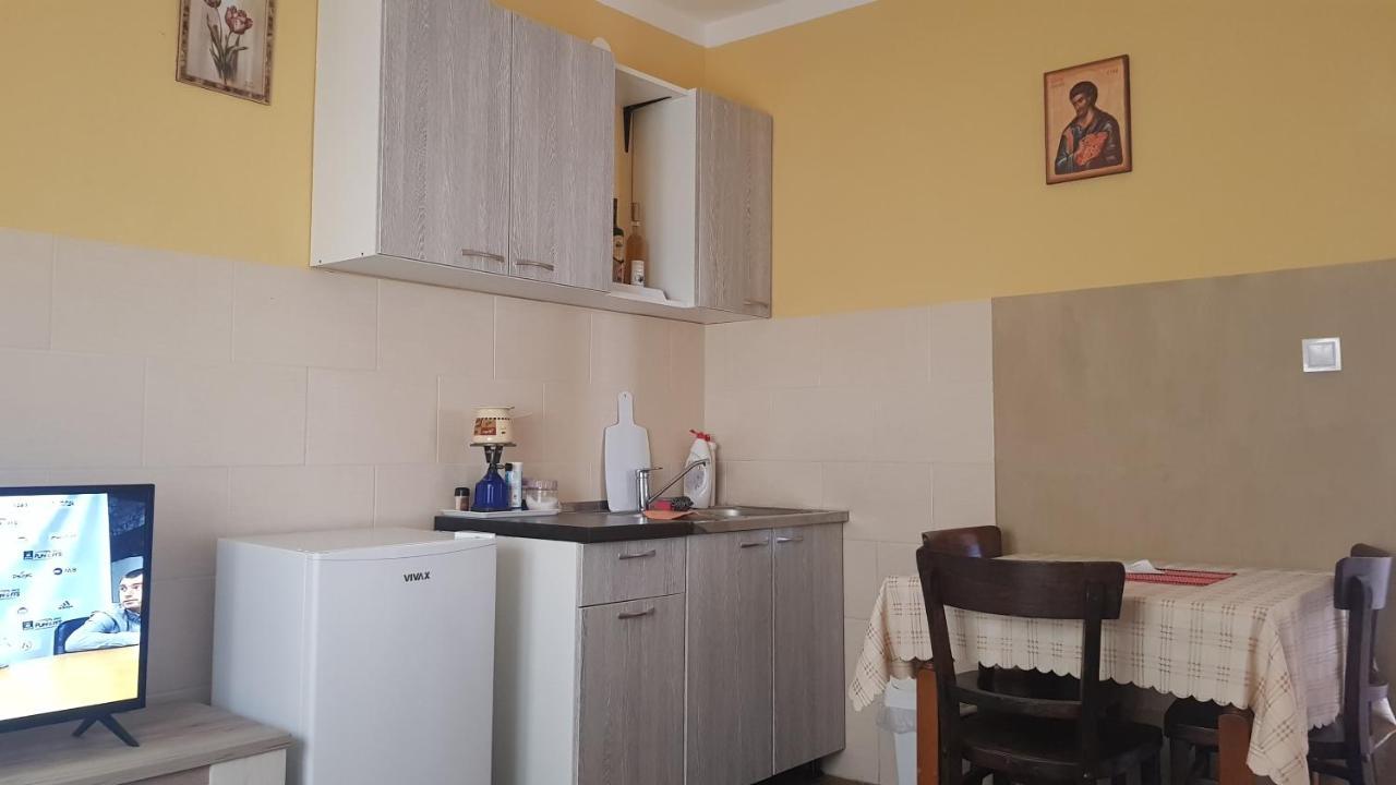 Apartment Lidija Херцег Нови Екстериор снимка